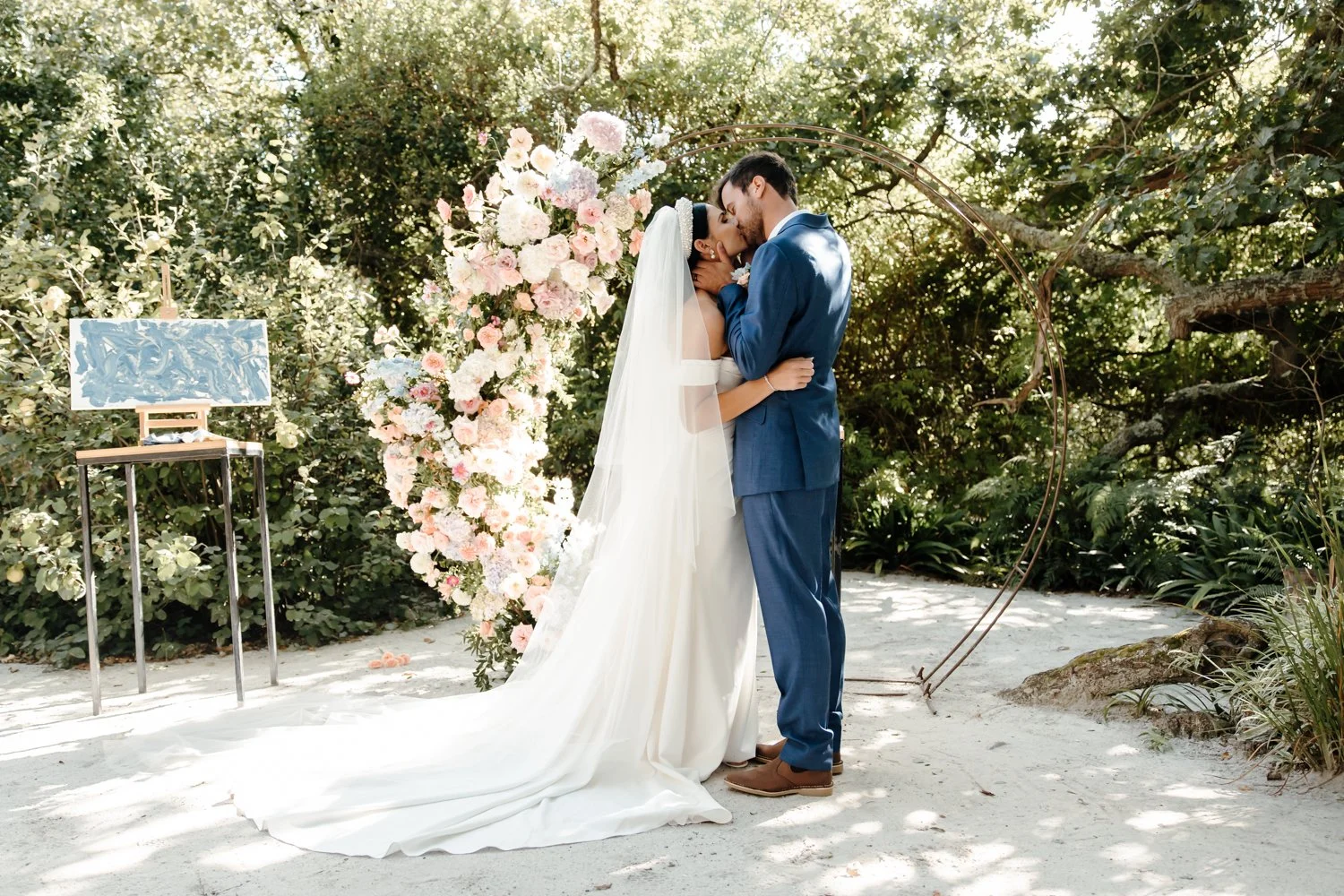 Bride and groom portrait at Murasie wedding venue in the Overberg
