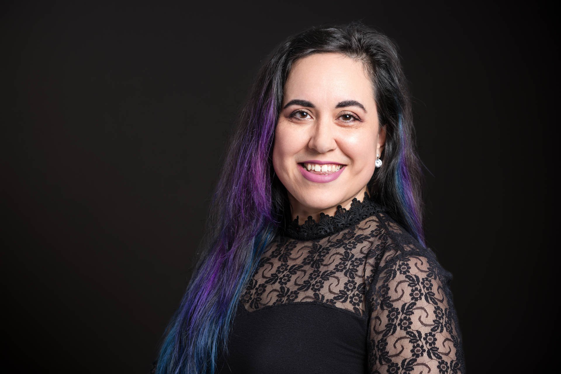 Mariel Quevedo, Instructor