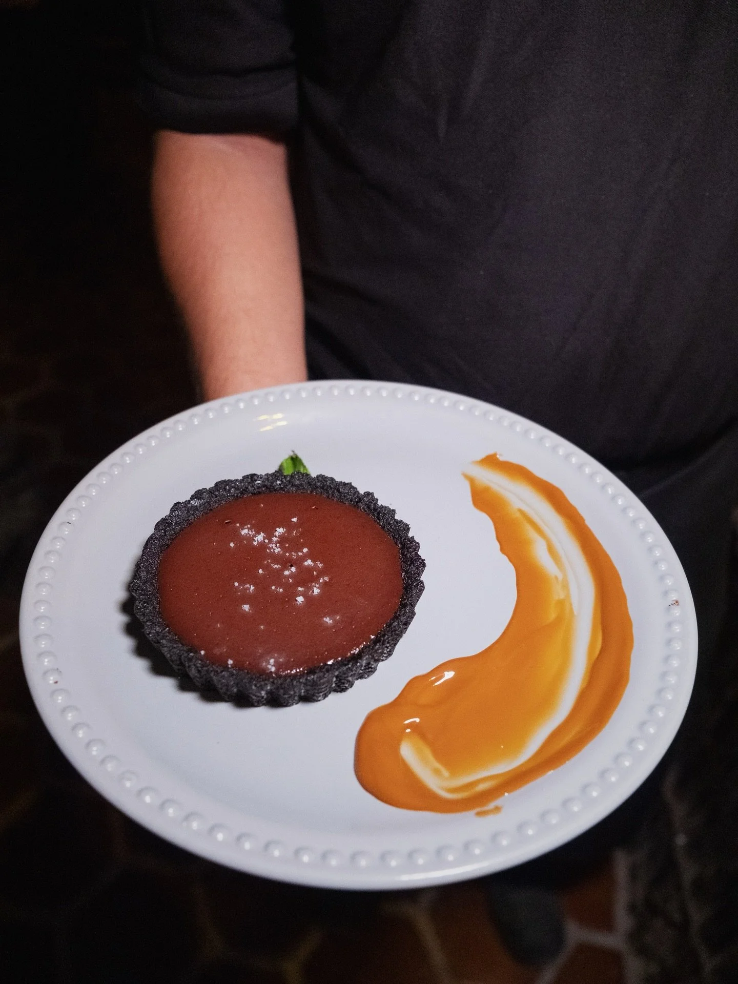 Warning: our dark chocolate tart may cause extreme happiness. Proceed with a spoon. 😋
@theoriginallobsterhouse 

#cozumel #cozumelmexico #cozumelisland #islacozumel #restaurants #bestrestaurants #lobster #lobstertails #lobsterlover #seafoodrestauran