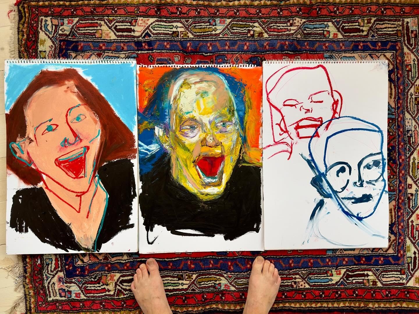 I have found my favorite pictures to draw. Roller coasters.  This triptych is called lilla mouse