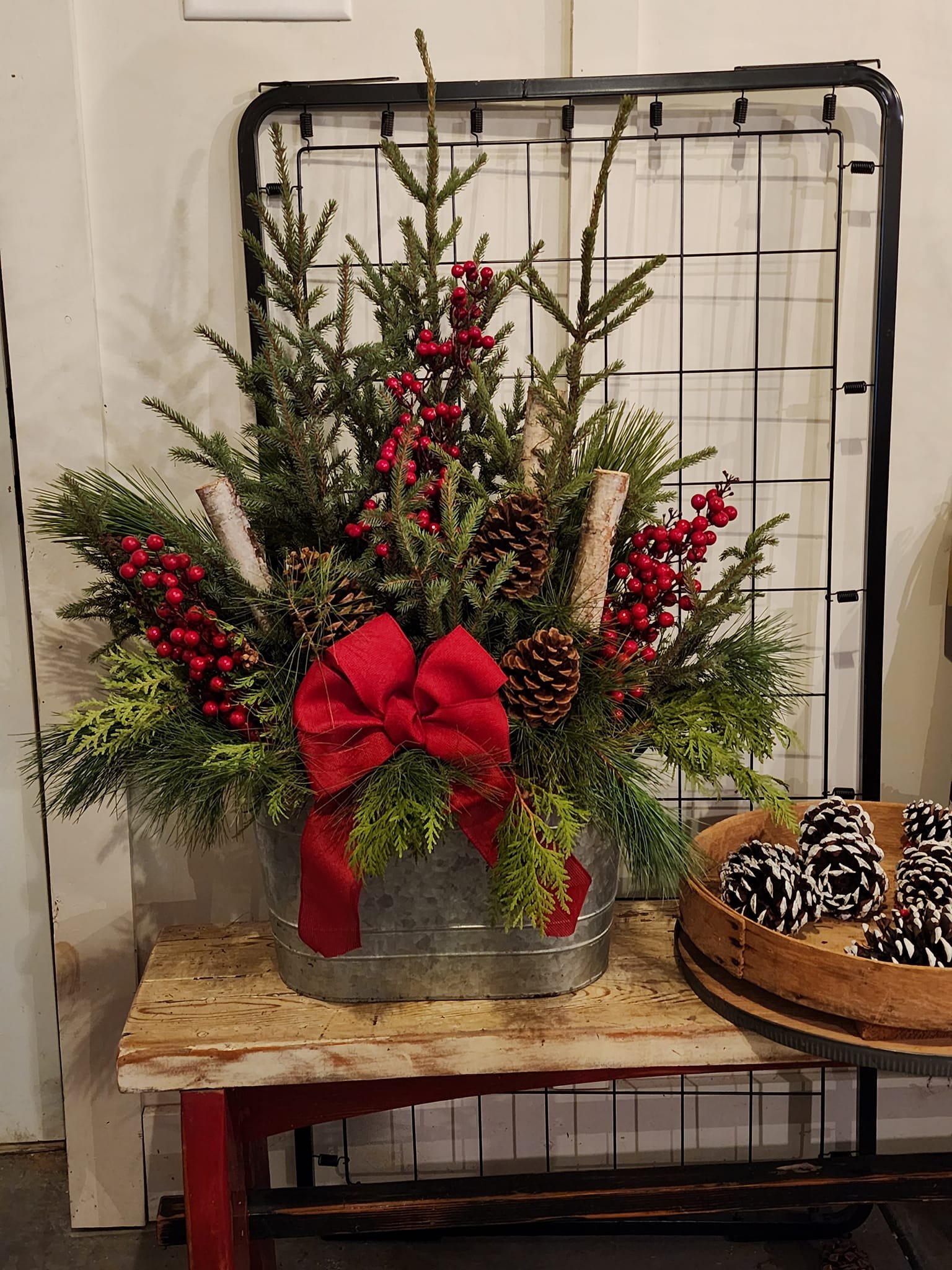 Porch Pot with no decorations