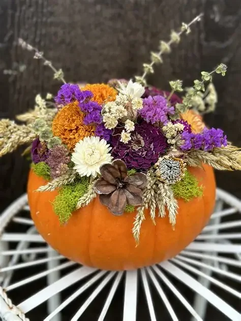 dried flower pumpkin.webp