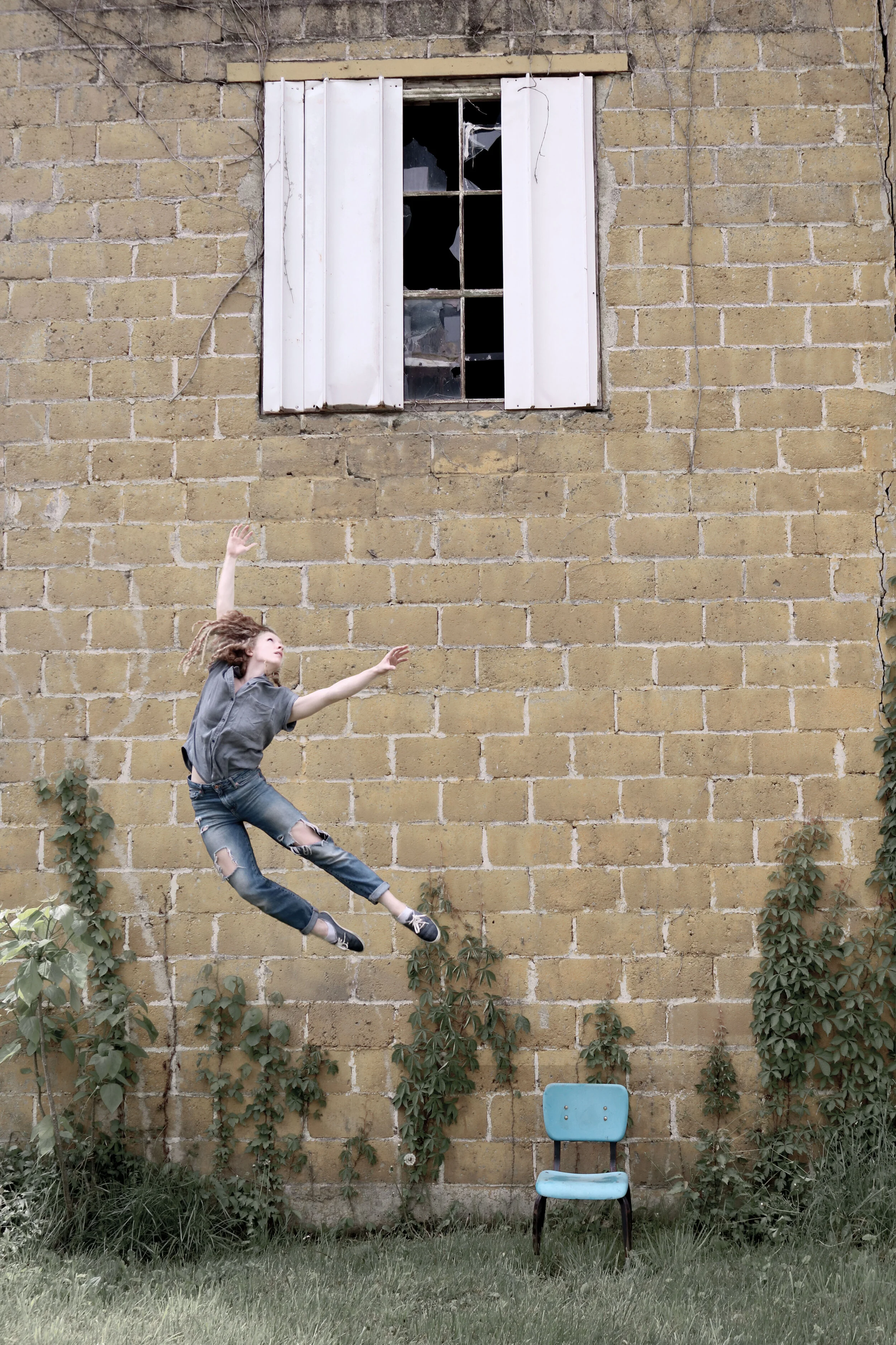 JumpToWindowYellow2.jpg