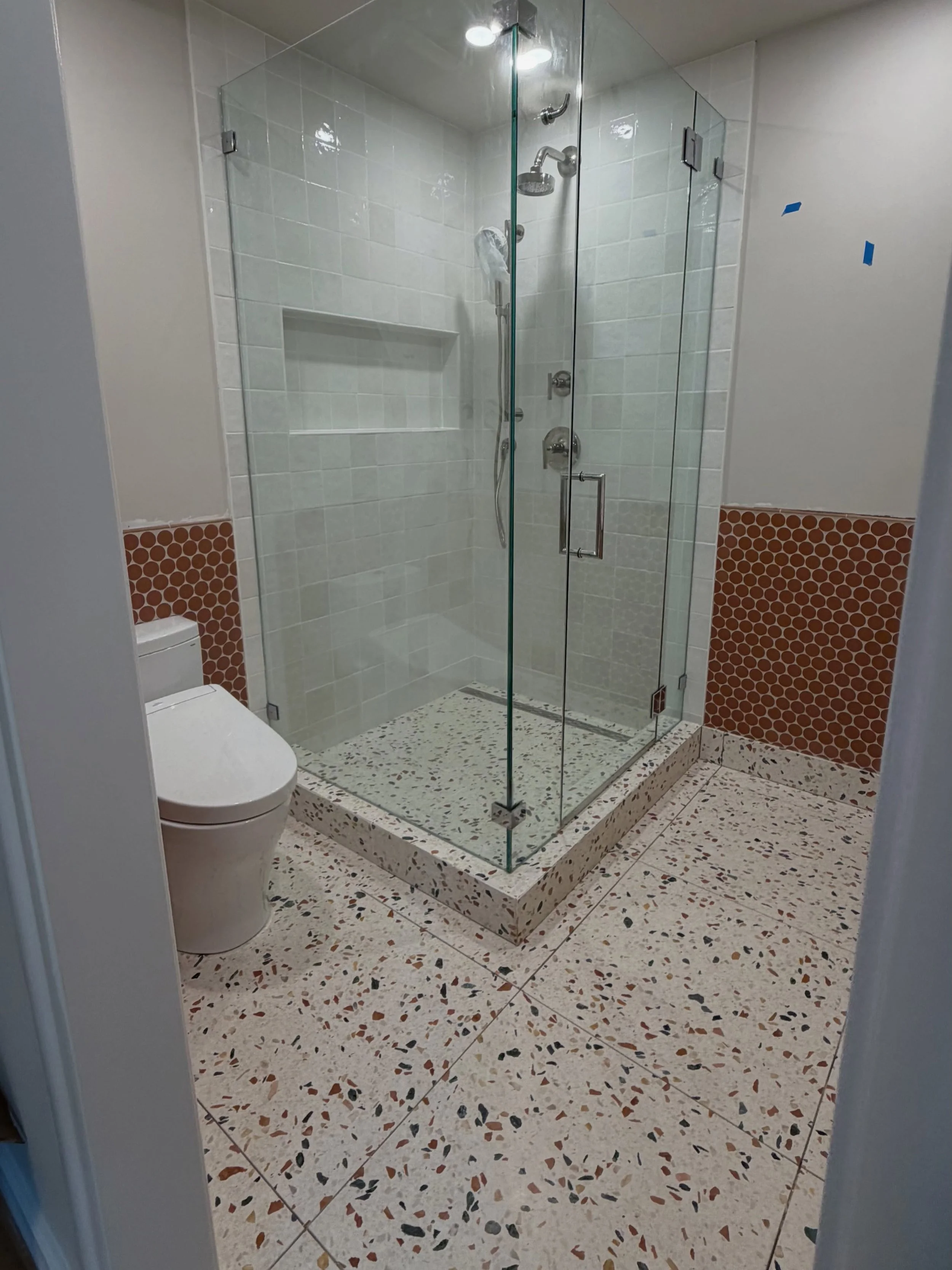 We&rsquo;re sharing more peeks into our daily design happy place. ✨ This terracotta terrazzo primary bathroom is shaping up to be a total masterpiece, and we&rsquo;re thrilled to bring you along for the journey!

#bespokedesigners
#homedesign 
#inter