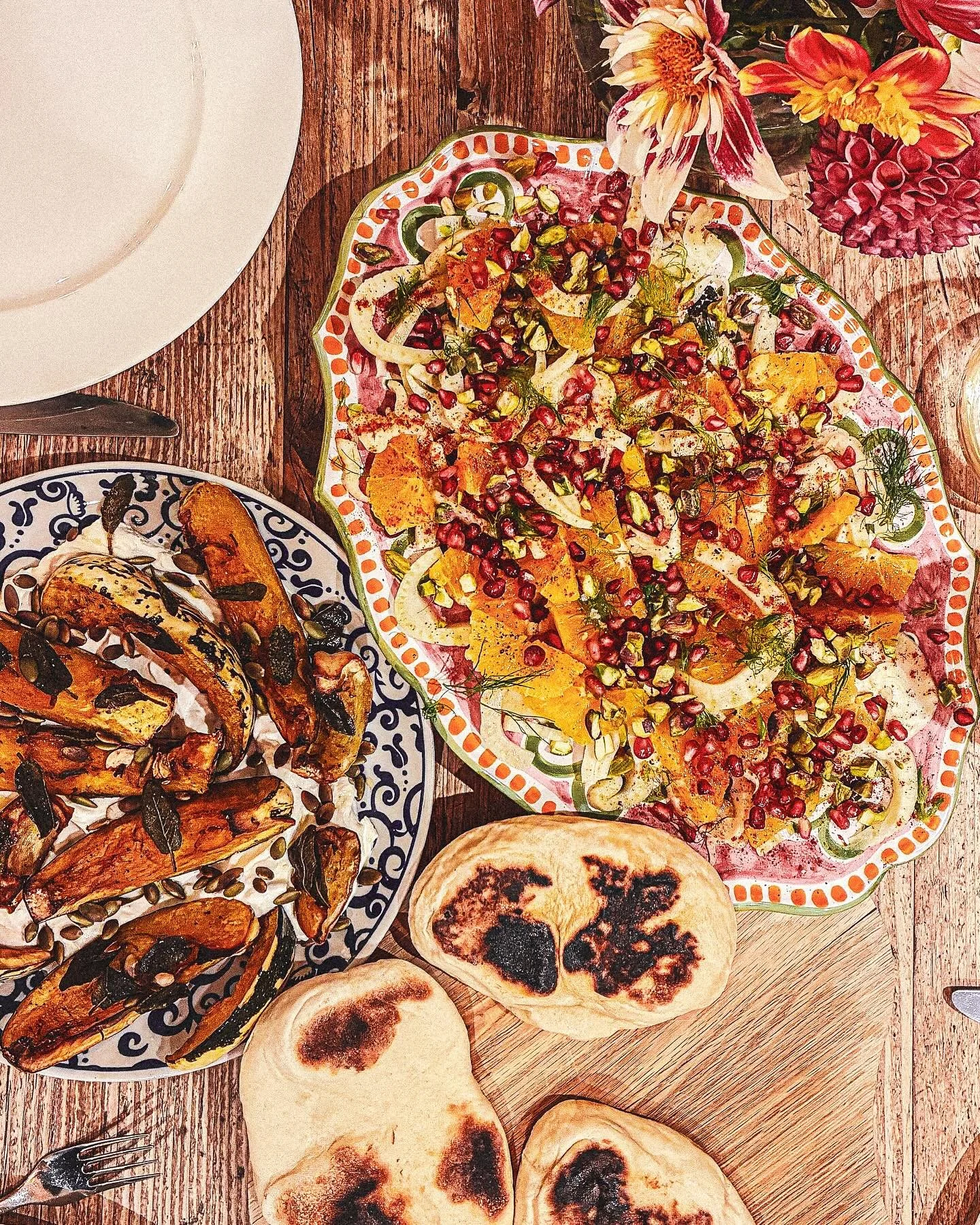 Dahlias, pumpkins, fennel, oranges&hellip; the happy crossover of summer and autumn: roasted pumpkin with ricotta and crispy sage; orange, fennel, pomegranate and pistachios. 

Still a few Fridays available before Christmas at the Pop-Up - come for d