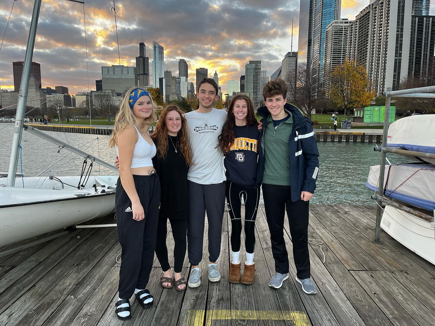 Well, that&rsquo;s a wrap! Marquette Sailing ended the season racing at Fall Champs where we took 6th overall, 6th for A, and 3rd for B. Congratulations sailors - thank you all for a great fall season! #MUST