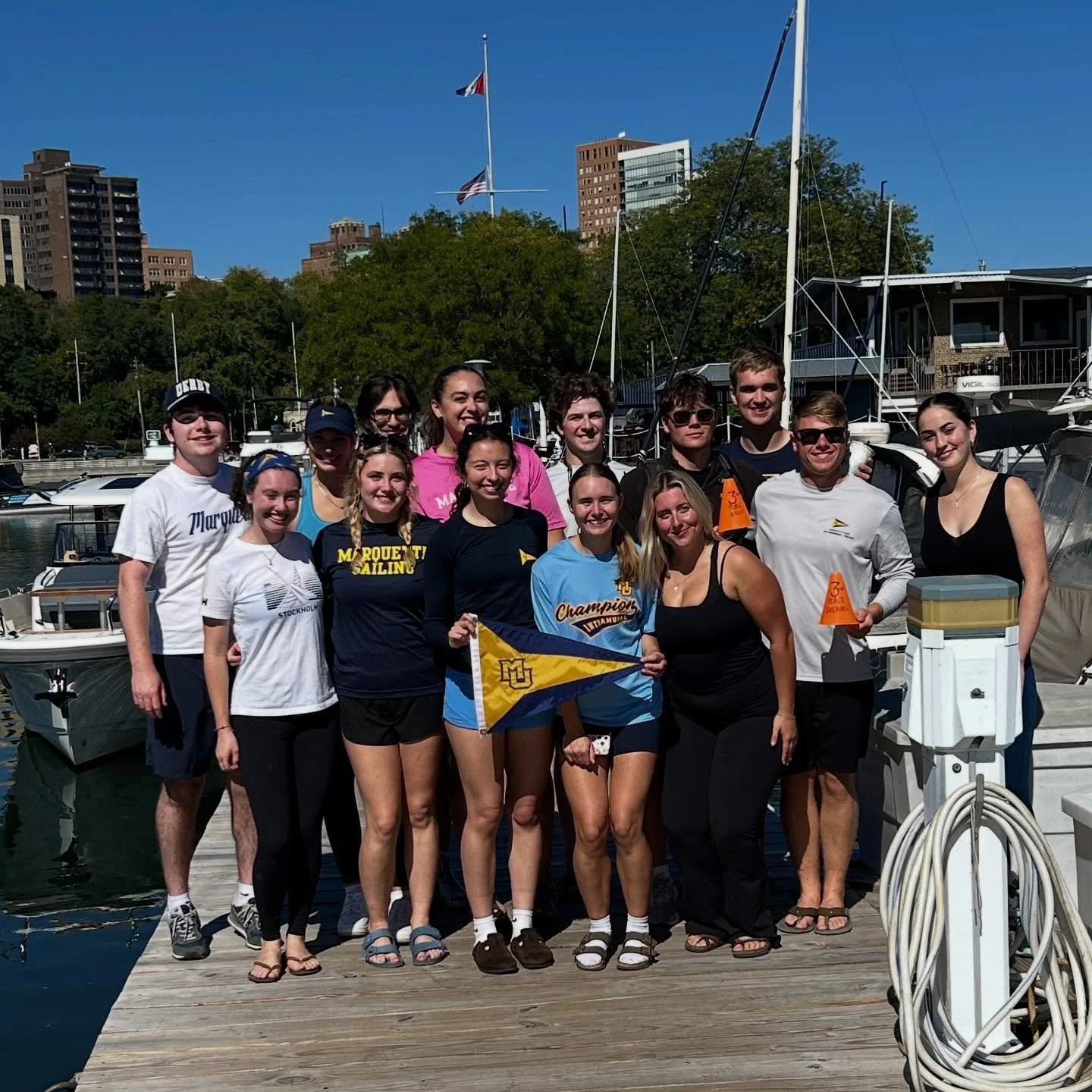 This past weekend we hosted our fall home regatta, Pere Marquette!! There was lovely weather for some great racing both days. A special thank you to our regatta chair, Liz, for organizing!! Thank you to all our volunteers and racers, @mcsasailing , a