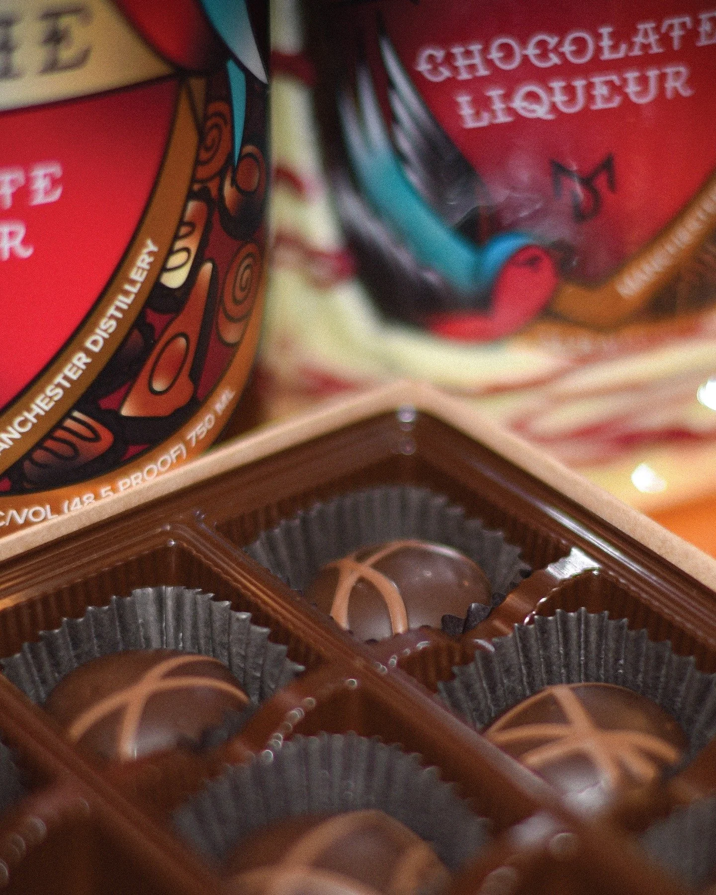 We teamed up with @vanotischocolates to make some Sweetie infused dark chocolates. Yea.. they are incredible. Find them In the Tasting room at @manchesterdistillery