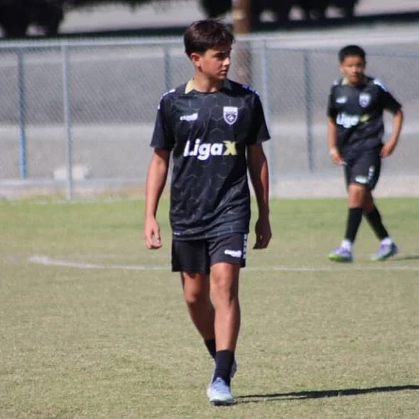 Some GREAT photos of Coach Mauricio&rsquo;s DVFC 2011 NPL team! Special shout-out to our Diablo FC family of photographers for capturing our players in action! 

#runwiththepack #teamtuesday #diablovalleywolves 

📸 @flickiesbyamber2.0