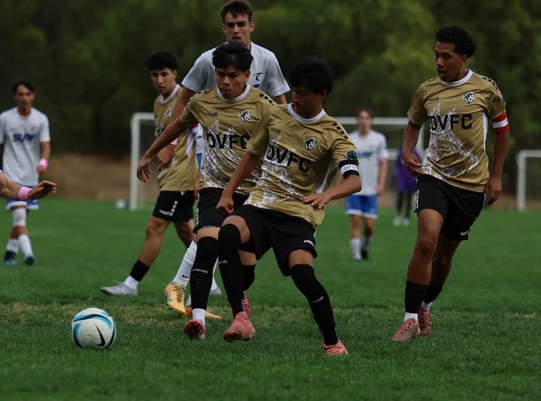 Great photos of Coach Oscar&rsquo;s Diablo Valley Wolves U19 ECNL RL team from their match against Walnut Creek Surf this past weekend. 

Let&rsquo;s go, Wolves 🐺 

#dvfc #diablovalleywolves