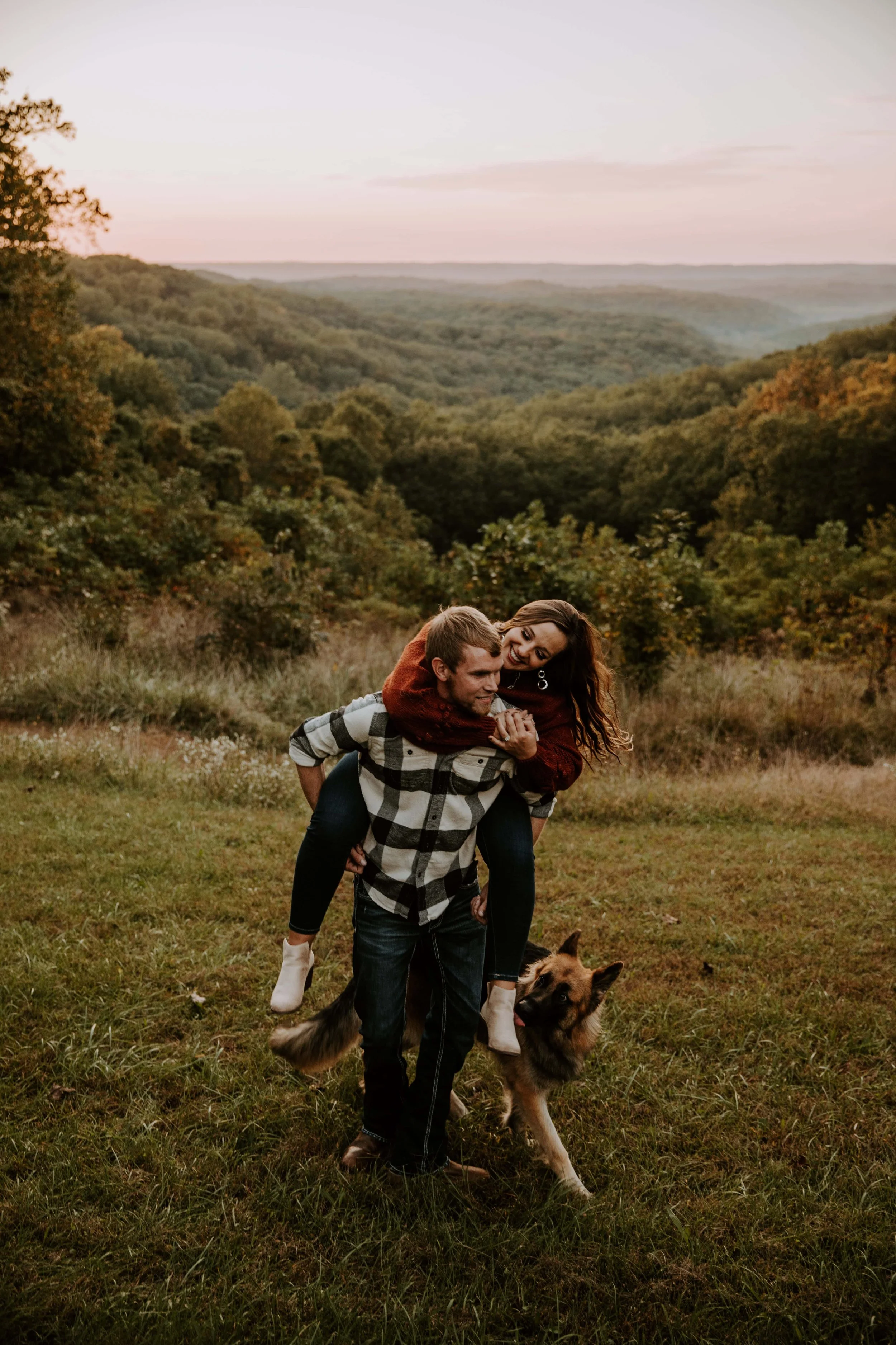 ENGAGEMENT-BROWNCOUNTYSTATEPARK-REAGANLYNNPHOTOGRAPHY-276.jpg