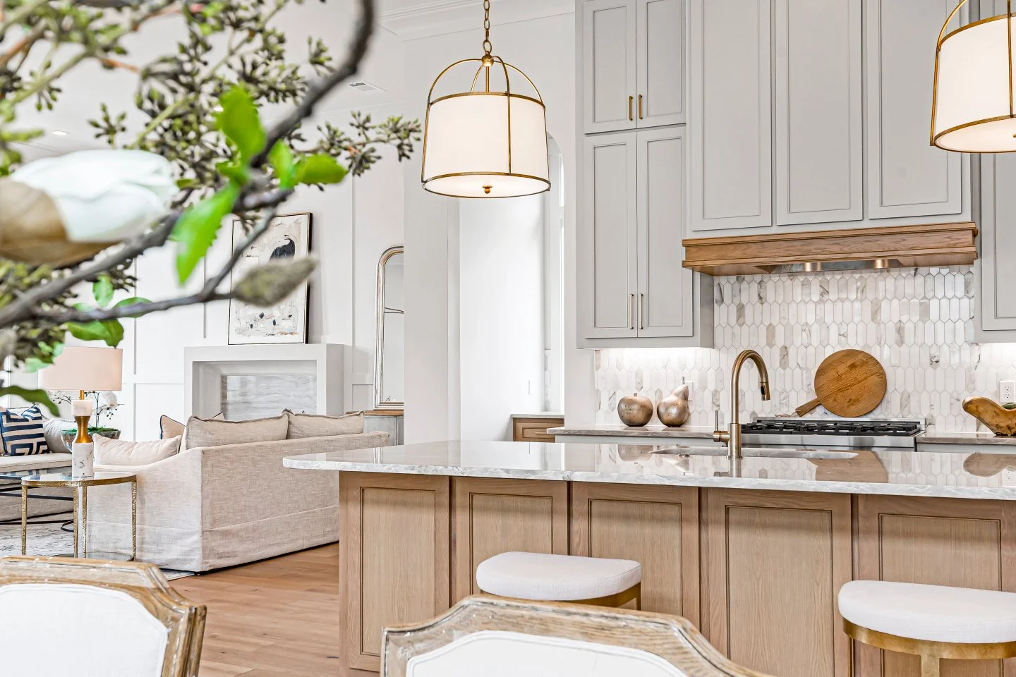 Want to call 13839 Wild Canary Dr. home? 

This beautifully crafted custom home by Dupree Construction was designed for both everyday living and effortless entertaining.

Features you'll love:
&bull; Spacious open floor plan with 12-foot ceilings
&bu