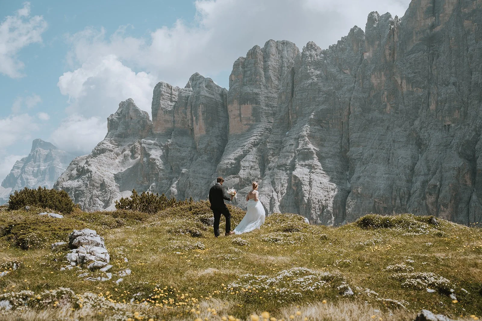 Summer elopement in Italy
