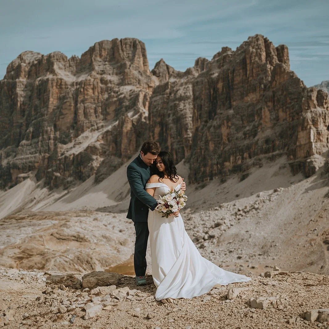 An elopement in the Dolomites is something truly special. These two came all the way from Canada to celebrate with their closest friends and family in a way that felt completely authentic to them. The day was filled with laughter, love, and a deep se