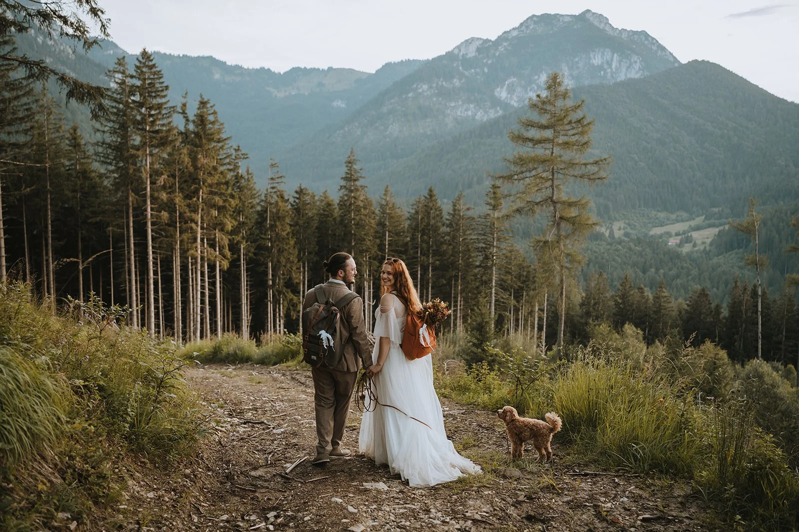 Little Paws, Big Love: Meaningful Ways to Include Your Pets in Your Elopement