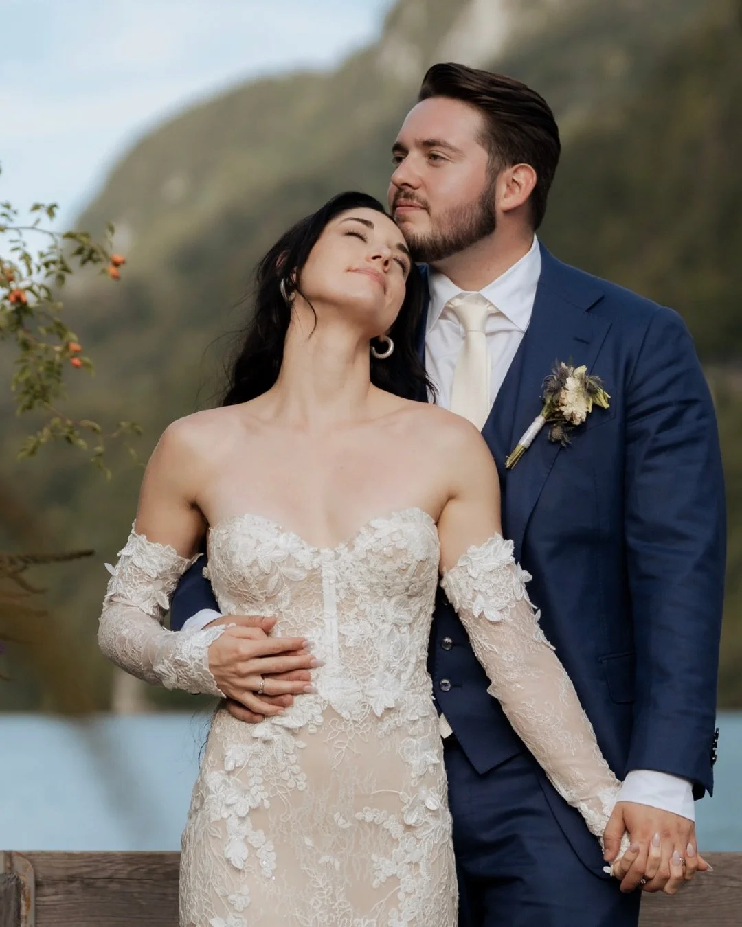 We can&rsquo;t stop thinking about this beautiful elopement day this summer! Because A &amp; C&rsquo;s Switzerland elopement really had it ALL! 🏔️

Getting ready at their beautiful hotel in Grindelwald, taking a helicopter into the mountains and exc