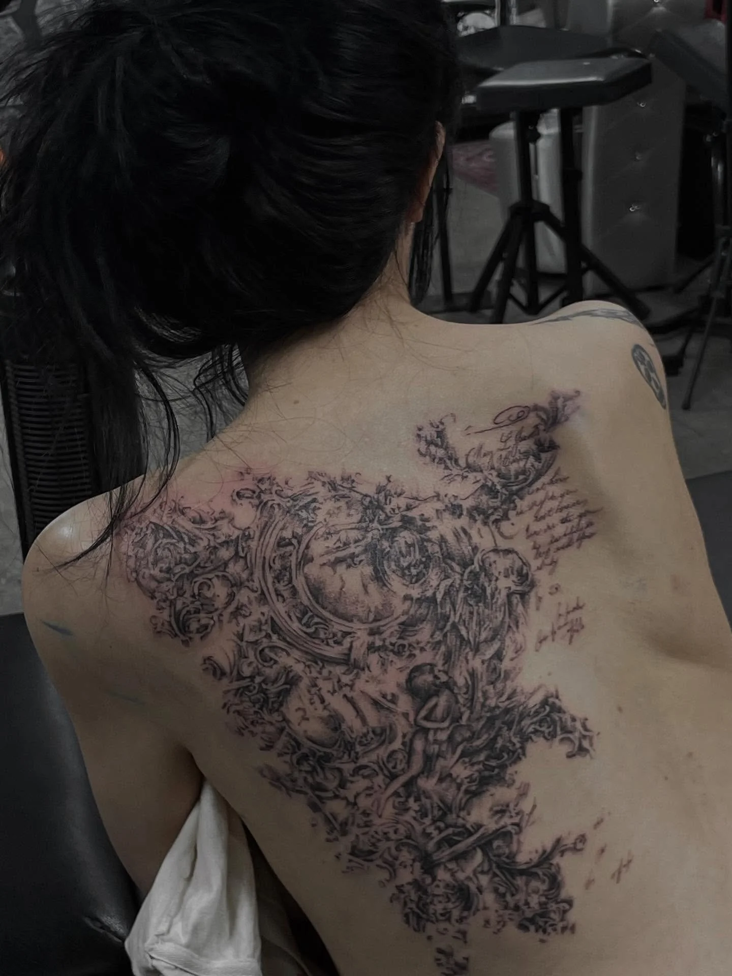 for alyssa once again, thank you 🖤🎶