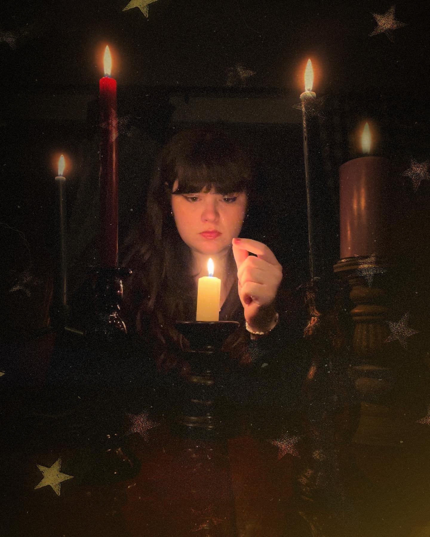 Friday, October 13th! Must be the season of the witch ✨🌟🔮🕯️

Heres to the 28th year around the sun! ☀️🎂🍂