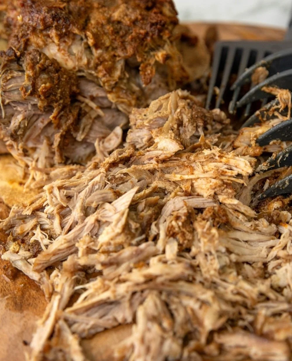 ⏱️ Hosting Memorial Day? Don&rsquo;t spend it stuck in the kitchen.⁠
Make the food BEFORE the party starts.⁠
⁠
🔥 Slow-cooked pork that feeds a crowd⁠
🌯 Wrap it, pile it, or build tacos⁠
🎉 More time outside, less time cooking⁠
⁠
This is how you act
