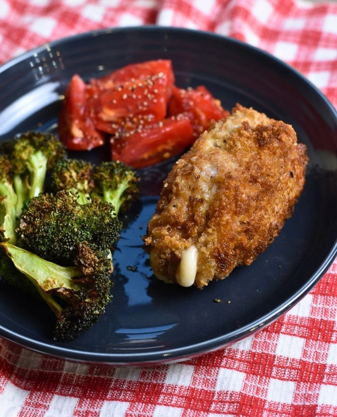 Crispy on the outside. Melty on the inside. Pure comfort in every bite. 🧀✨⁠
Pork Cordon Bleu is the kind of dinner that feels fancy&mdash;but is surprisingly easy to make at home.⁠
⁠
Save this recipe for your next special dinner night!⁠
👉🏼Recipe i