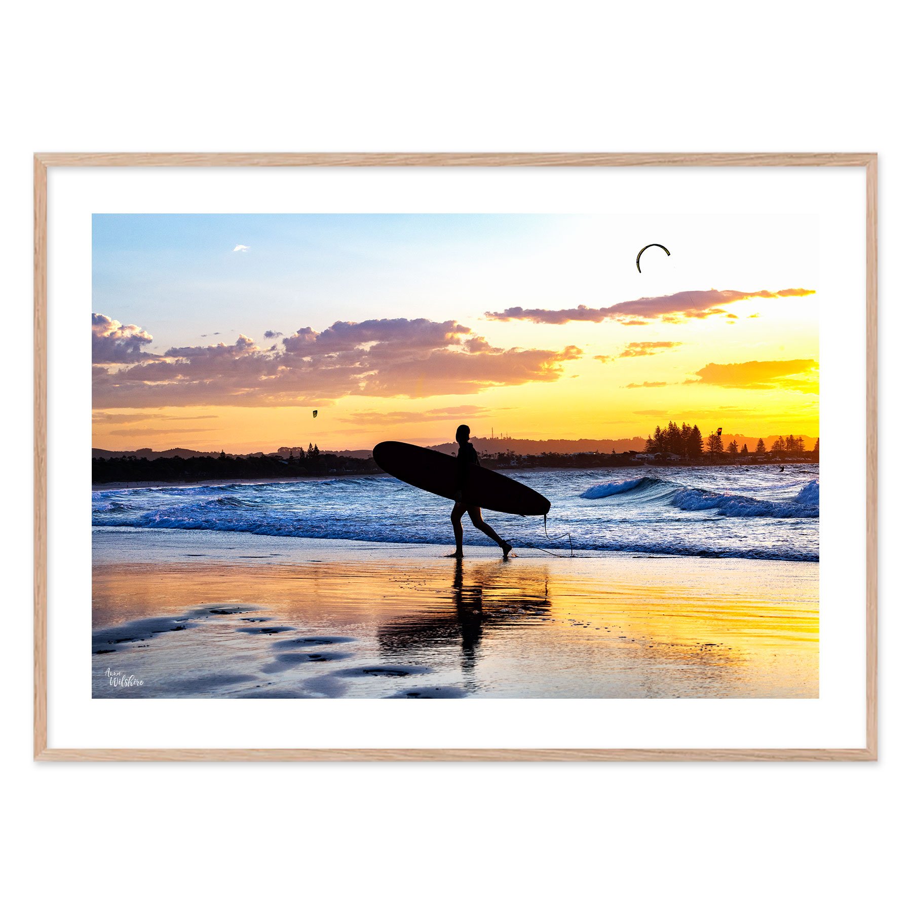 Golden-Surfer-T.jpg