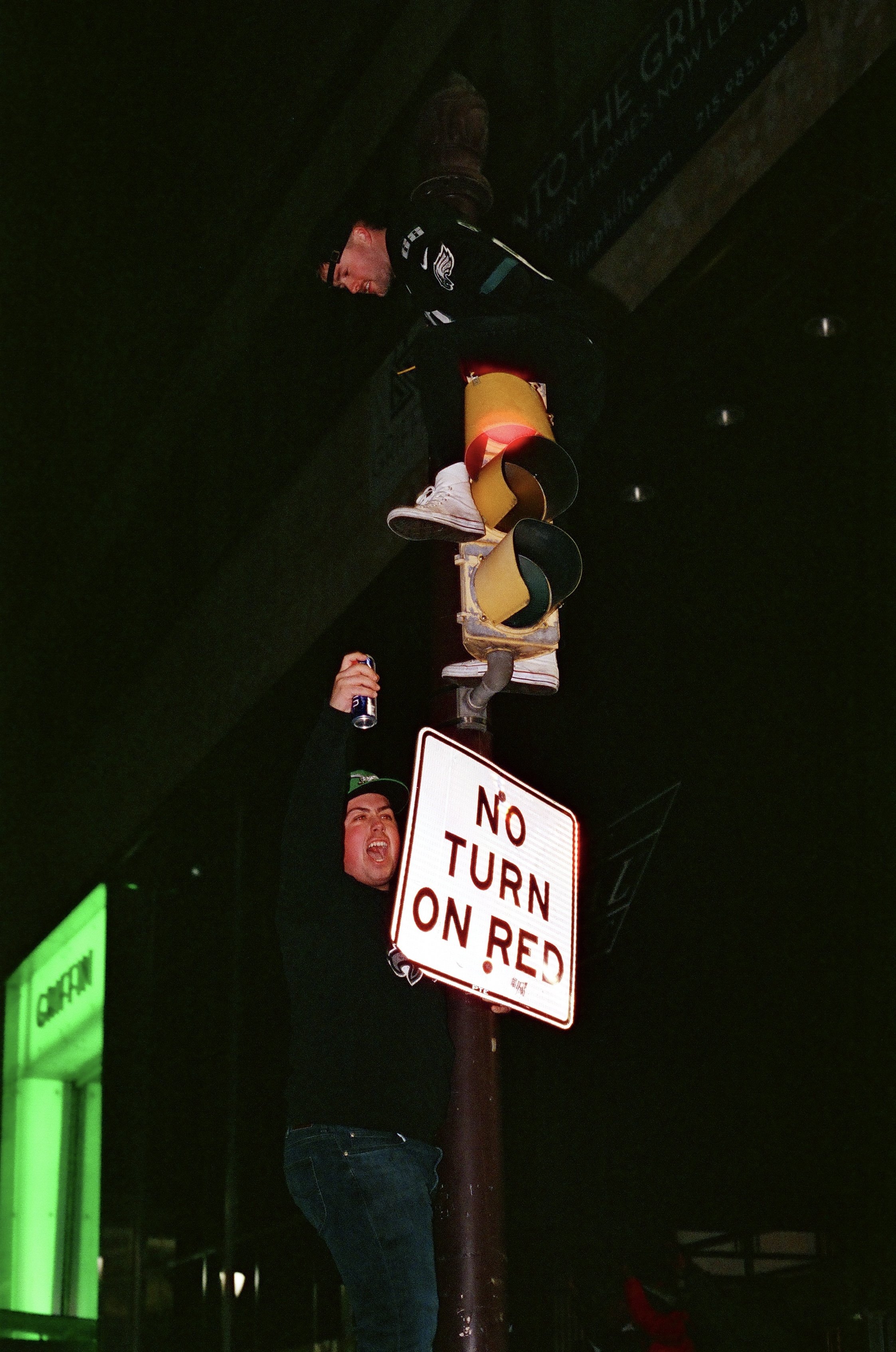 48720033.jpg