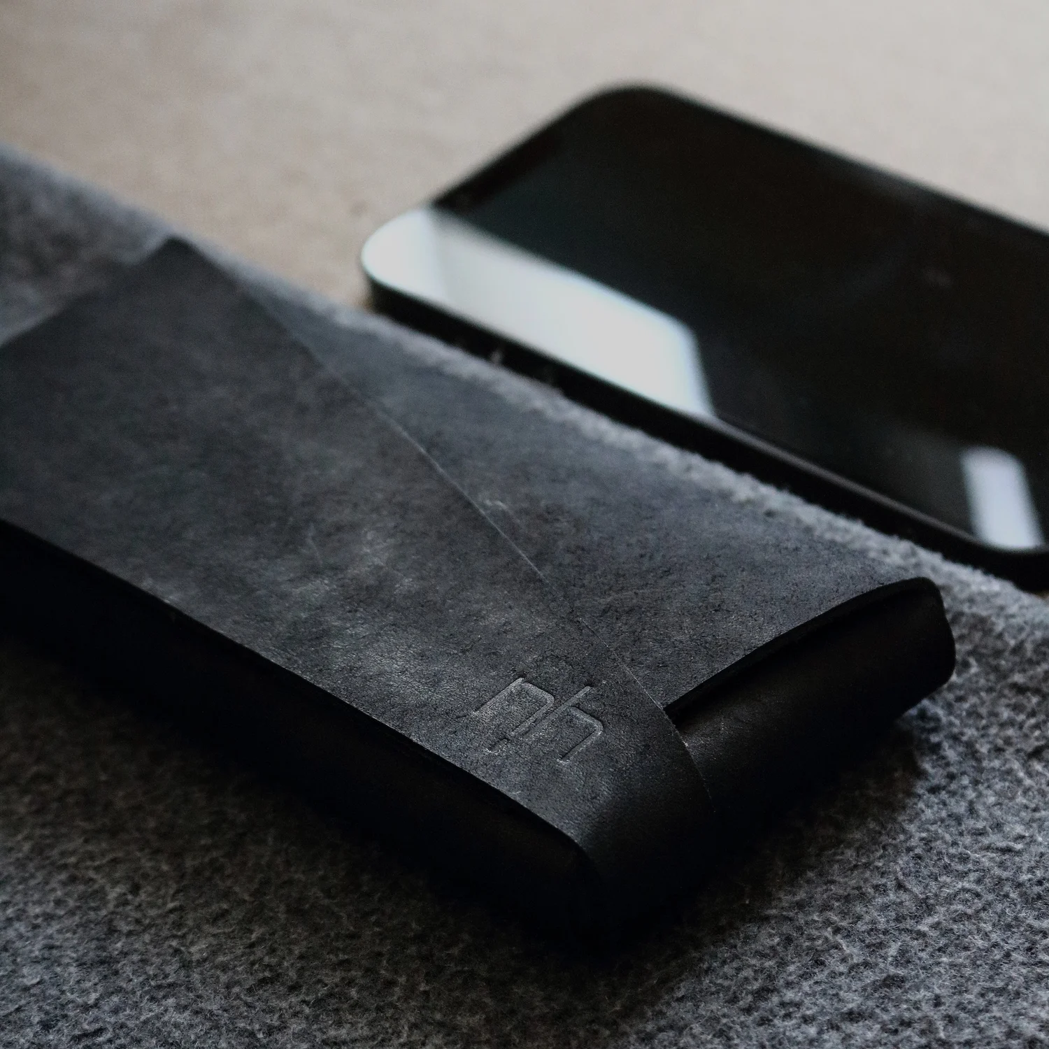 The Fold Plus - Handmade minimal leather wallet | Nostitch