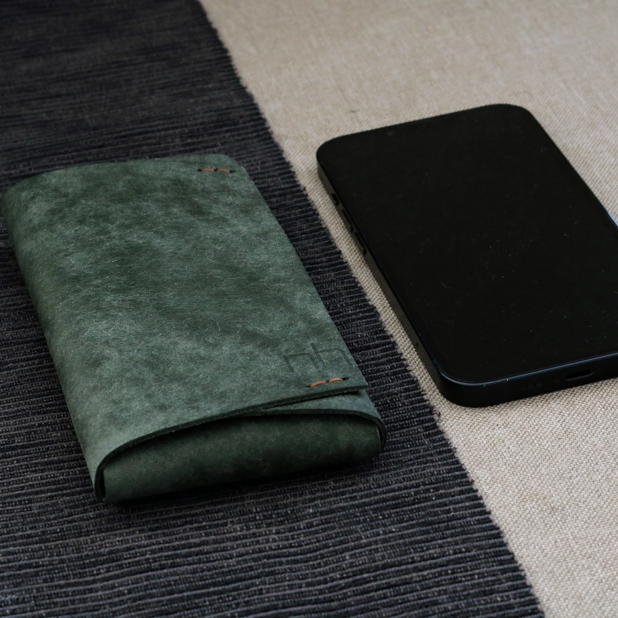 Xiaomi 17T Pro Italian Green leather phone sleeve case