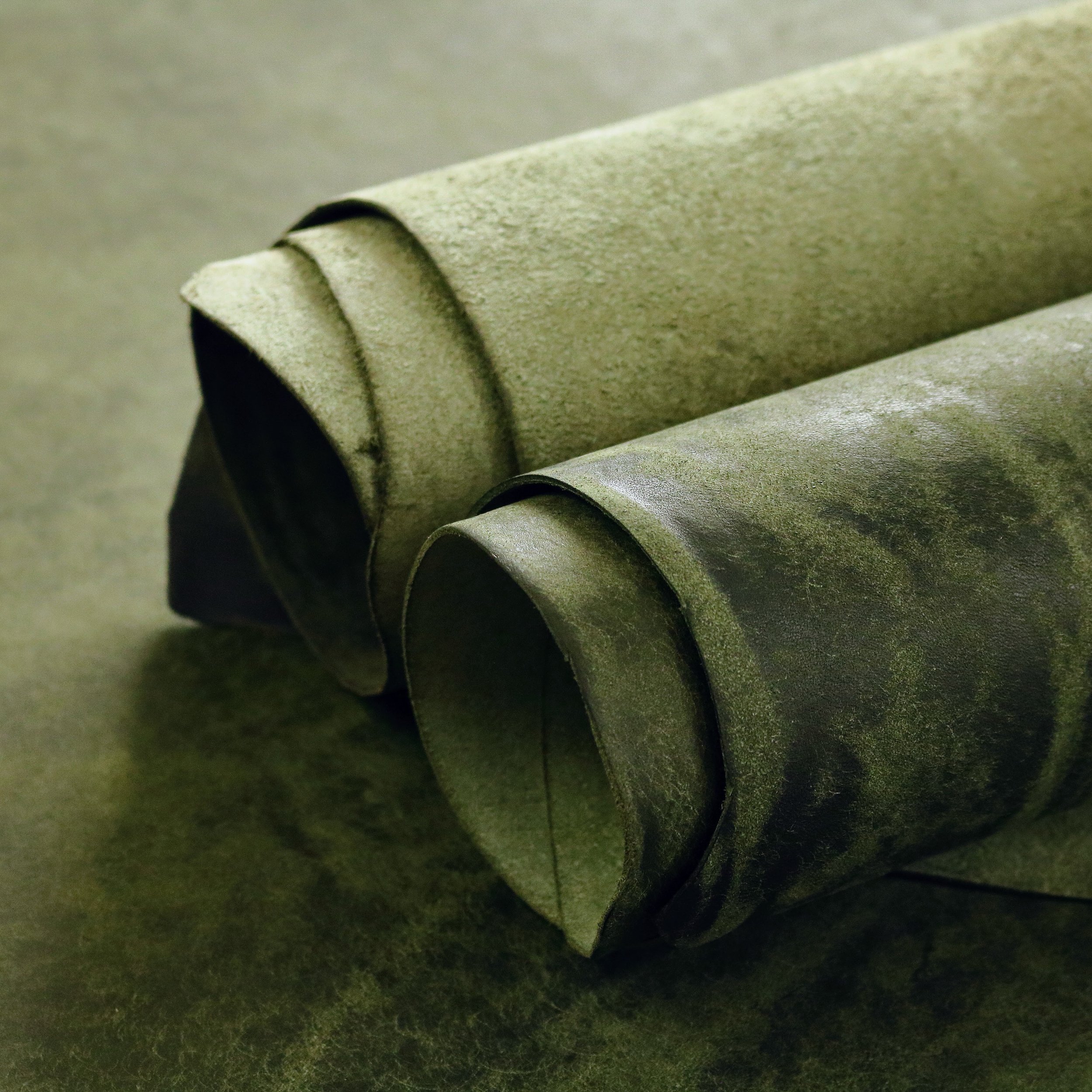 Full grain Italian green leather sheets for sale in Europe.