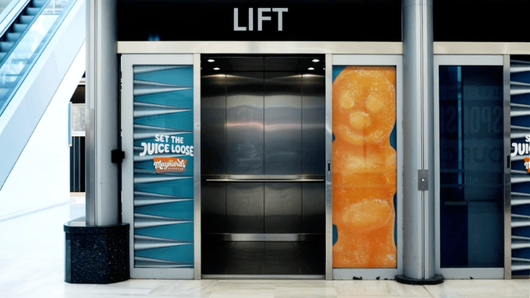 Maynards-AdLift-orange-Zoom.gif