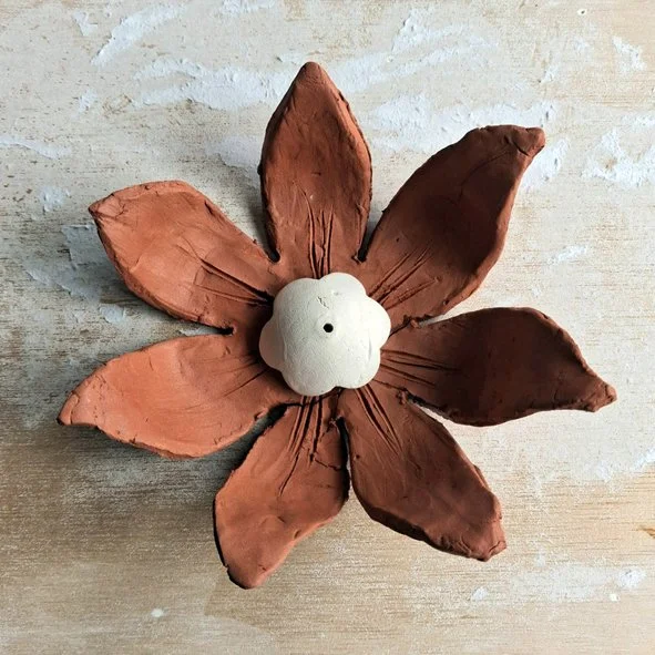 26 MÓNICA MARTÍNEZ