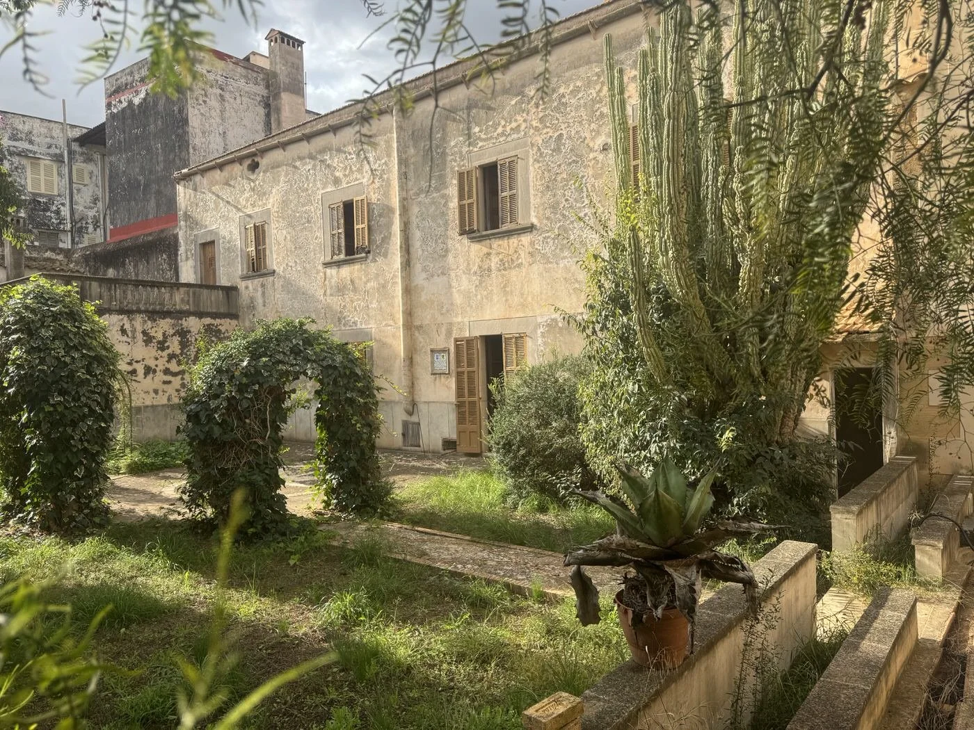 Unique 1880 Estate in Campos Offering Versatile Investment Opportunities