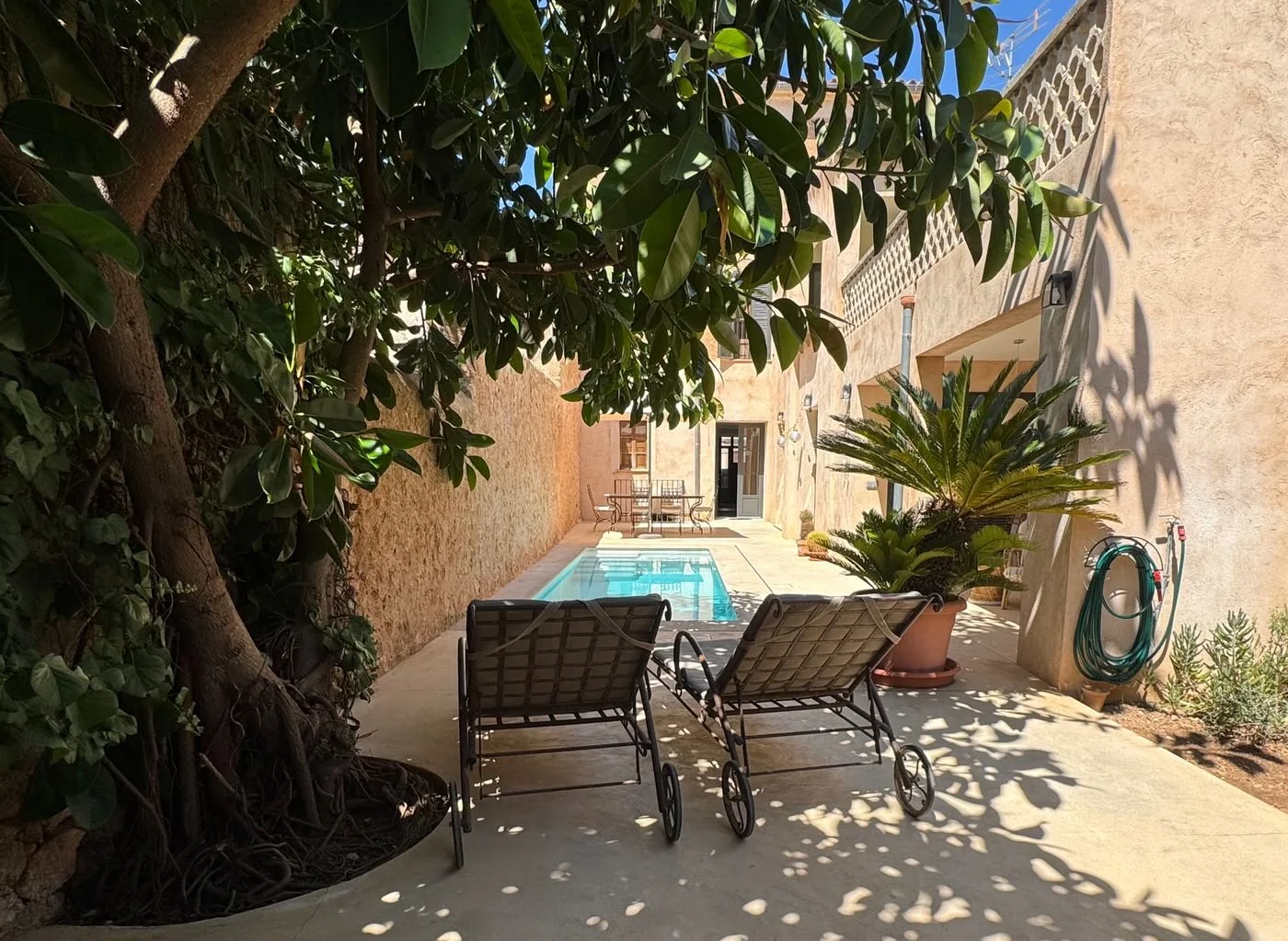 Renovated Townhouse with Garden and Swimming Pool in the Centre of Campos