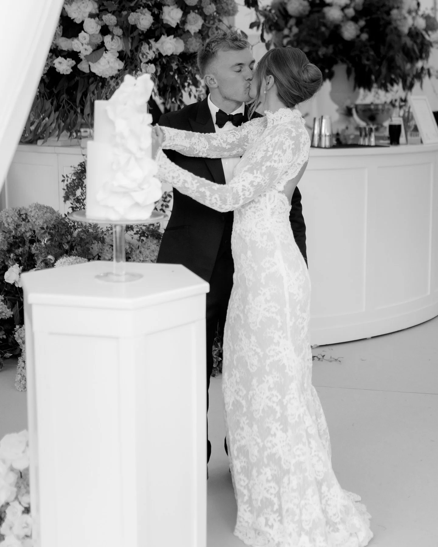 A little cake-cutting moment &mdash; made that bit prettier with our Hexi plinth playing her best supporting role.

Sleek, simple, and quietly stylish, it&rsquo;s an easy win when you want something subtly sculptural without shouting about it. Paired