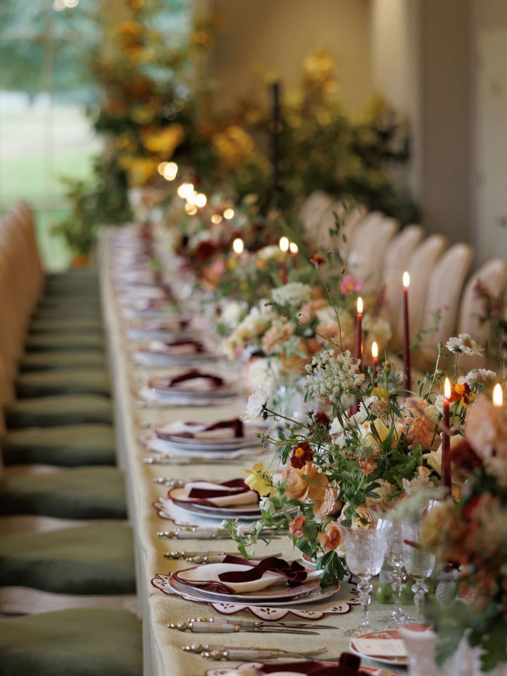 Especially during the rainier seasons, intimate indoor settings can be just as achievable and just as outstanding as outdoor ones. This is the perfect example.

Our Elliana Chairs, finished with green velvet pads, created a beautiful contrast against