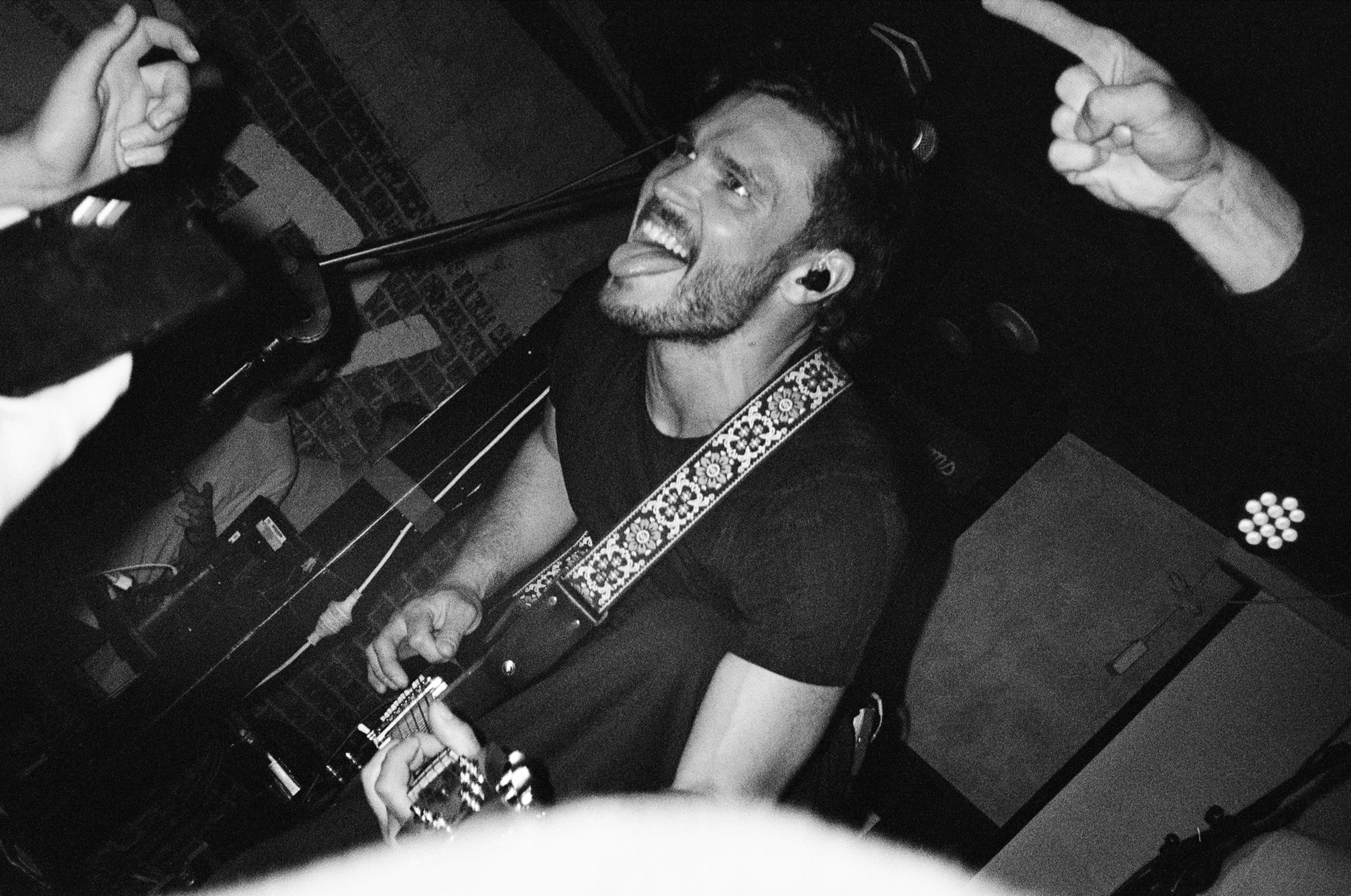 Mac The Knife 111025 Free Rein Media_10.jpg