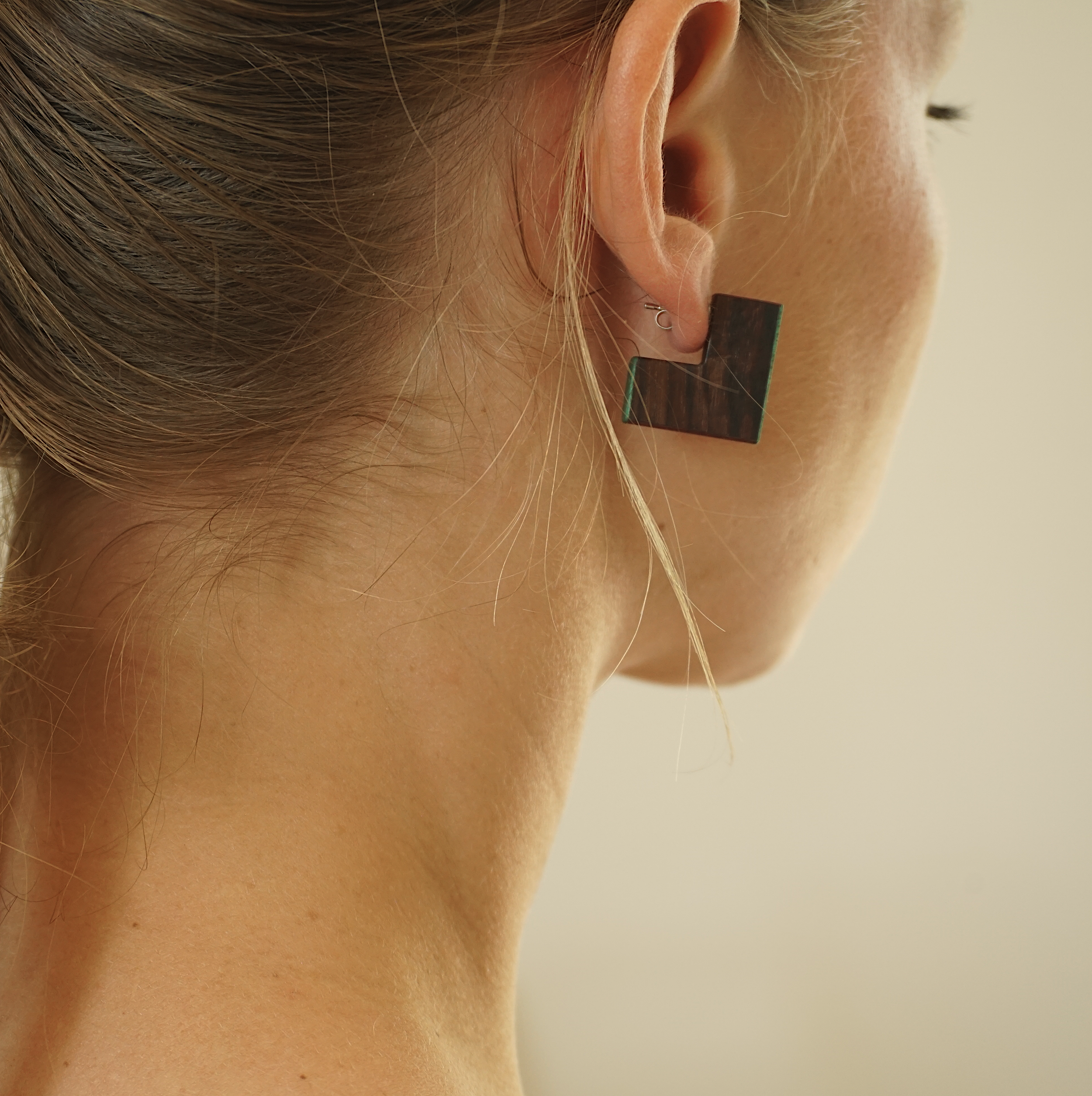 Créoles carrées en amarante