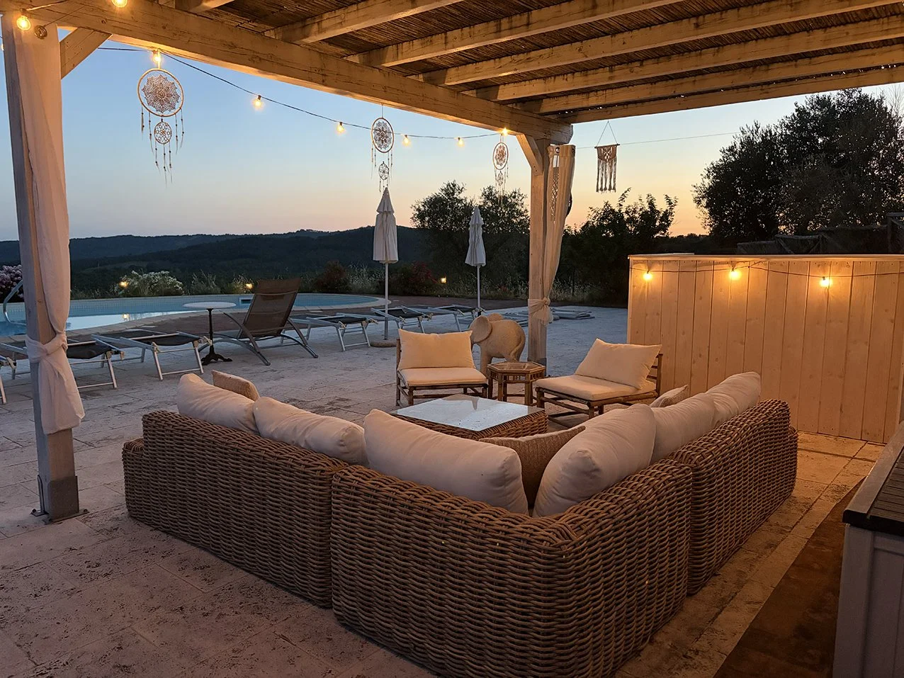 Villa_la Concordia_by night_holidays_tuscan.jpg