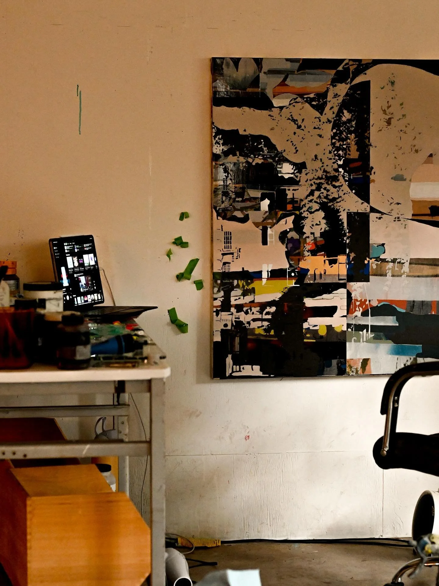 Moody rain day in the studio? Sign me up 🫶