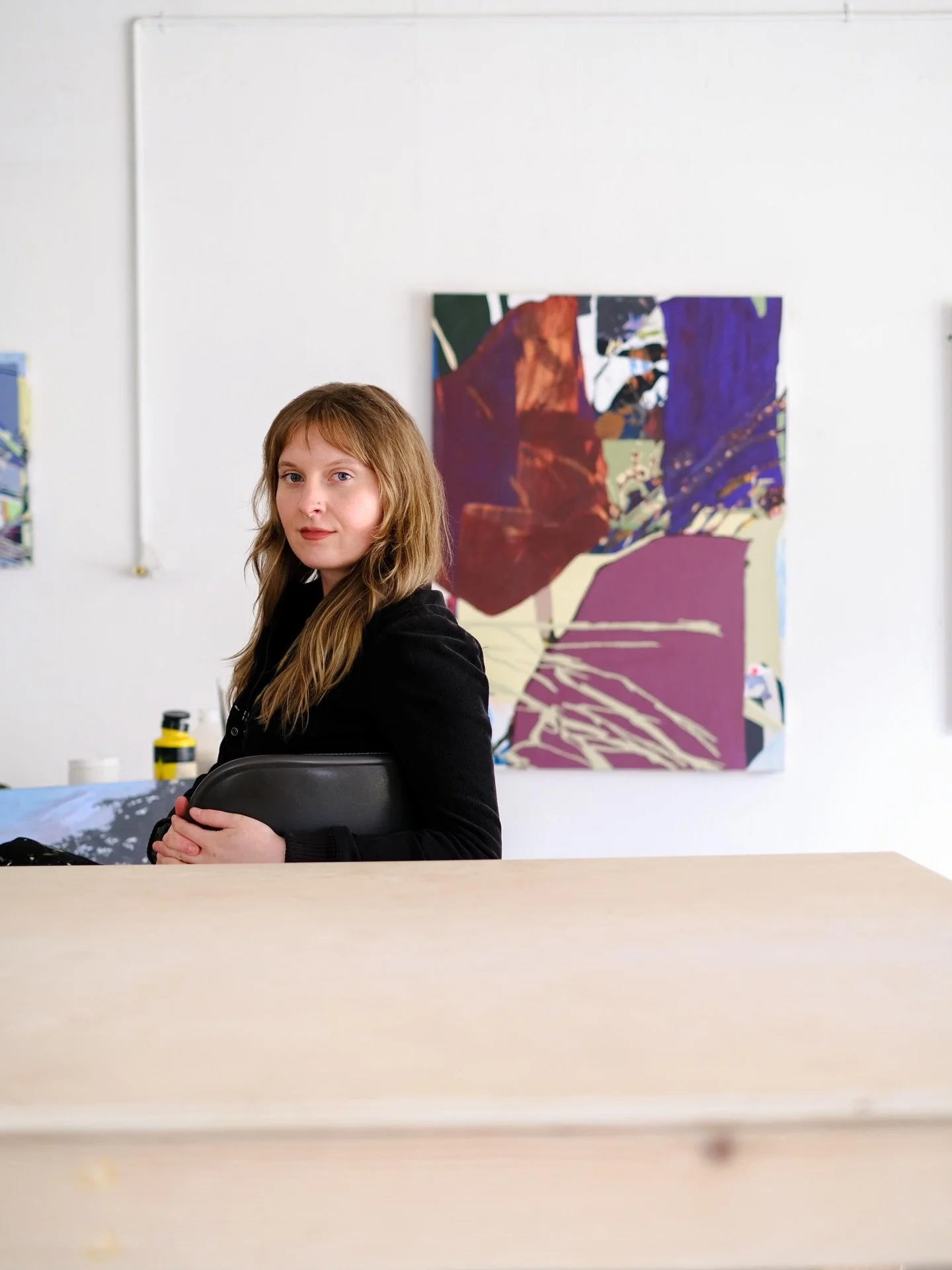 I recently turned 32 and realized I hadn&rsquo;t posted a pic of myself since I turned 29! So here I am with a long overdue hello🙋&zwj;♀️

In some other exciting news, last month I officially took the leap and transitioned into my studio full-time! 