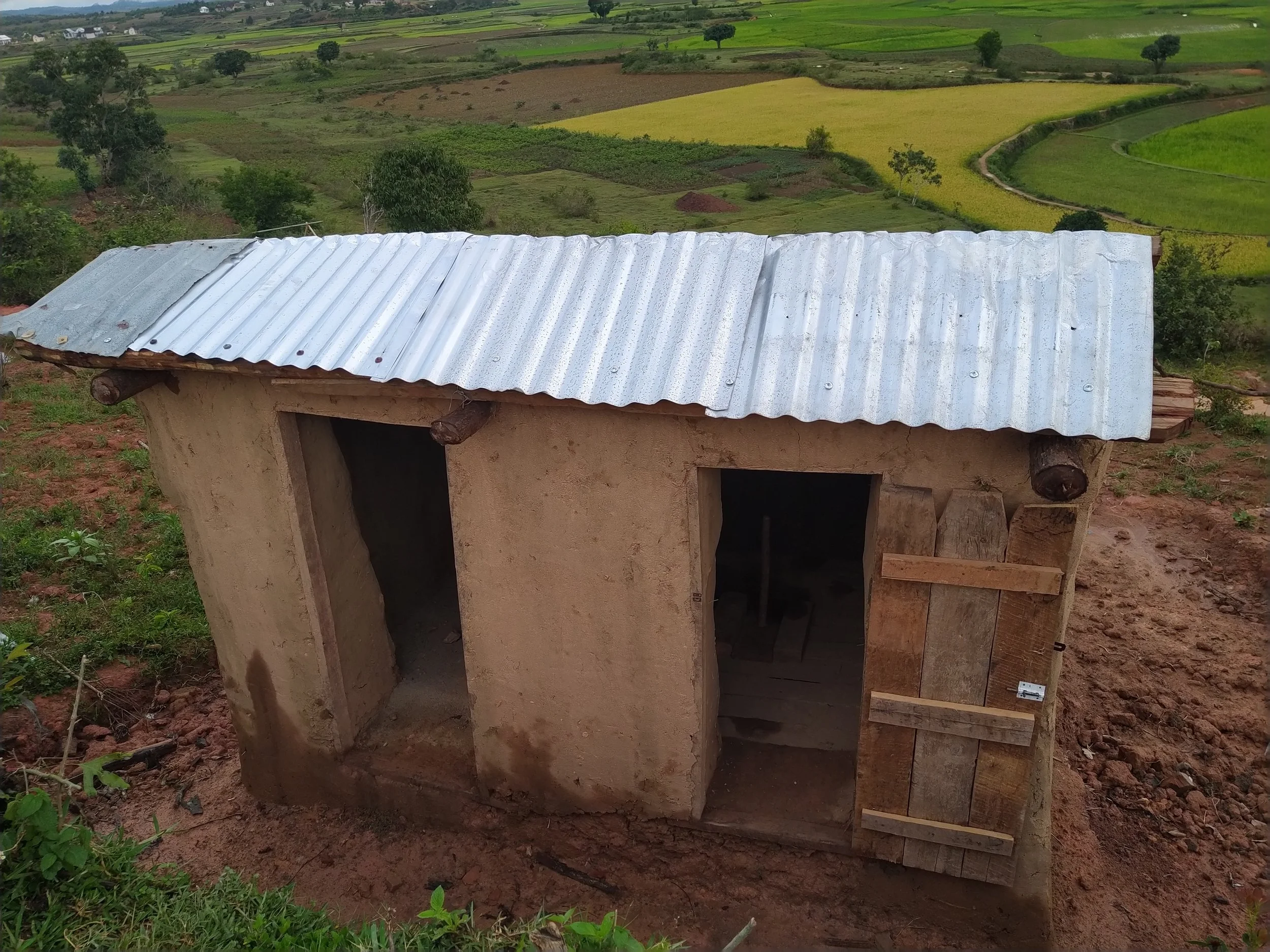 Tolongoa Nord latrine – after