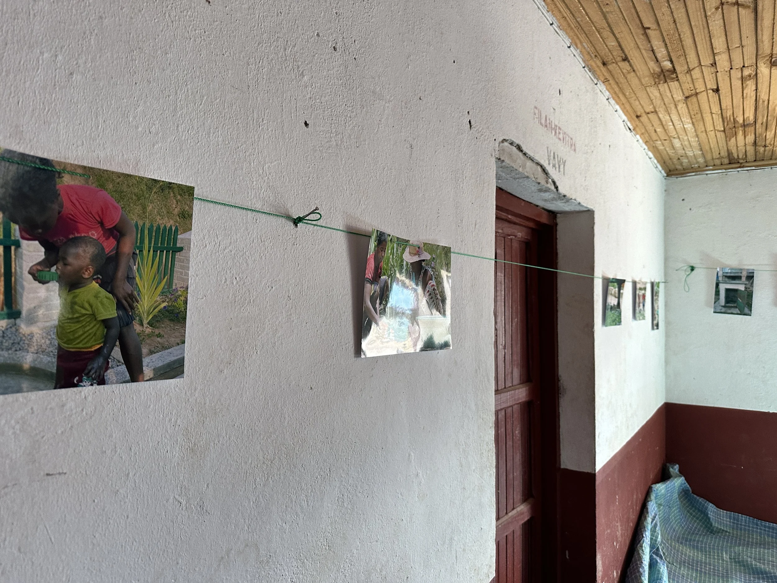Photo exhibition on importance of clean water