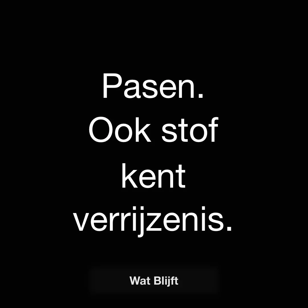 Herstel begint klein.
Met een hand, een draad, een lijn die opnieuw houdt.

#WatBlijft #Boek2026 #Resonantie #Literatuur #Thriller