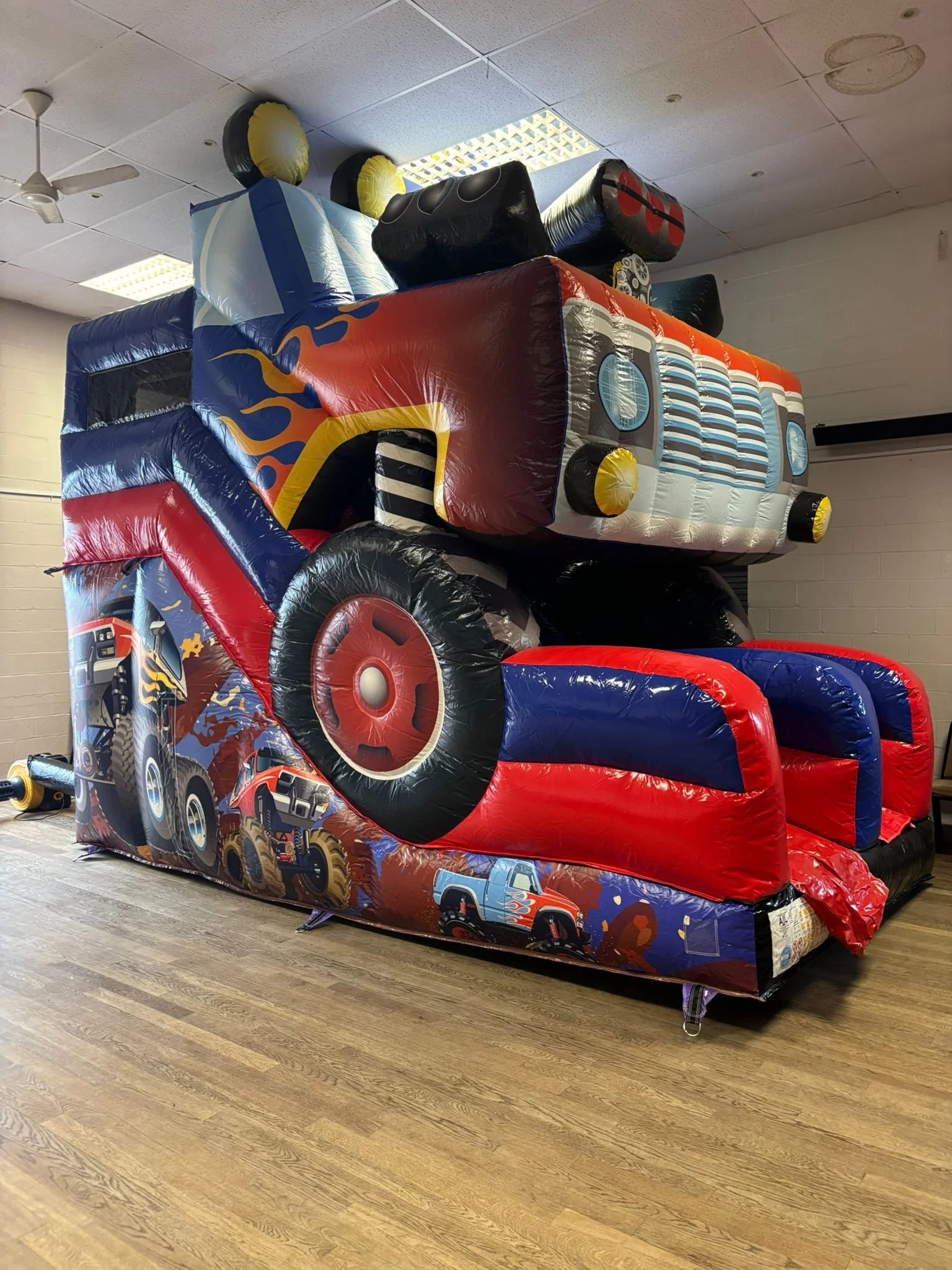 Monster Truck 3D Platform Slide (16ft x 10ft)