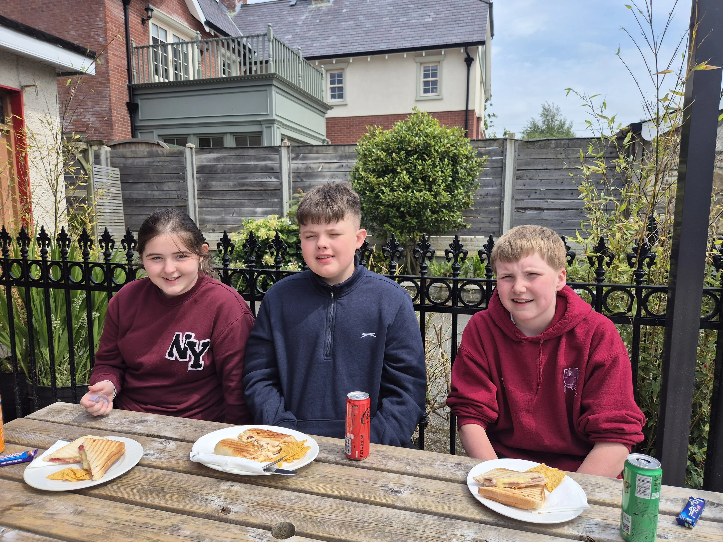 6th Class Lunch
