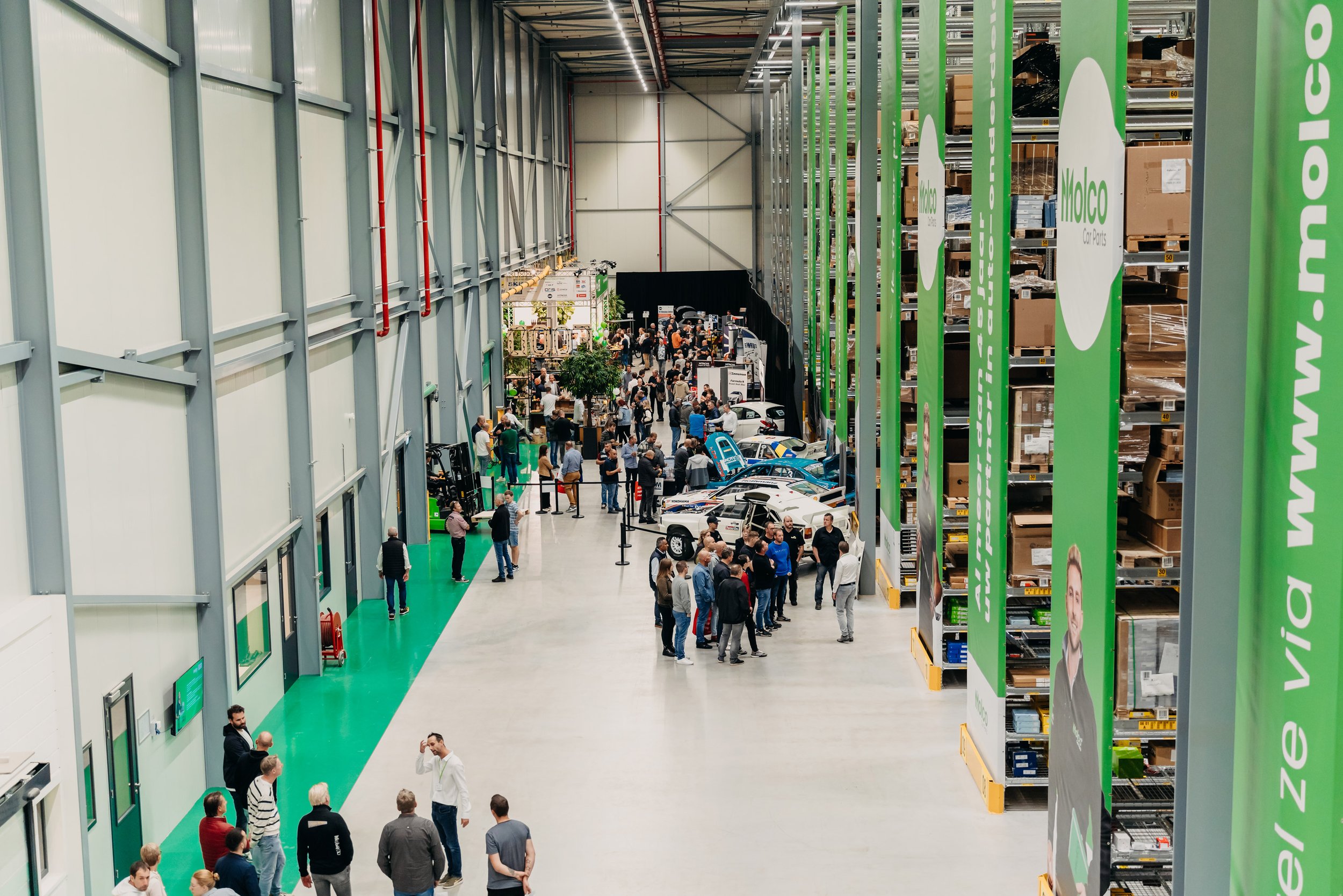 LBF09007---Molco-Grand-Opening.jpg