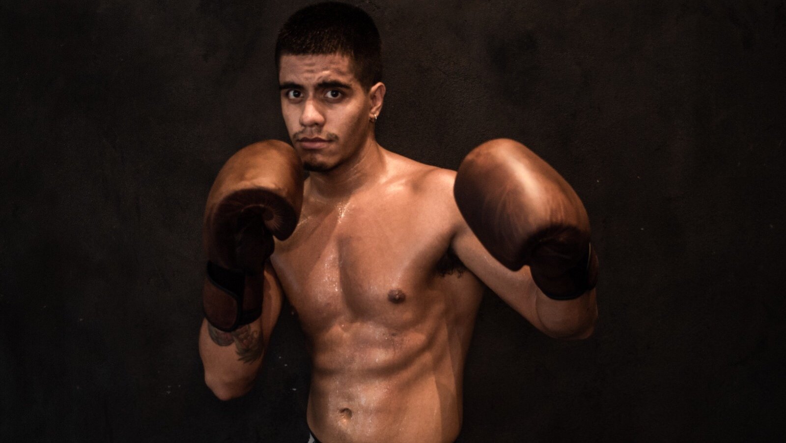 Fernando - Tour Guide, Boxing instructor
