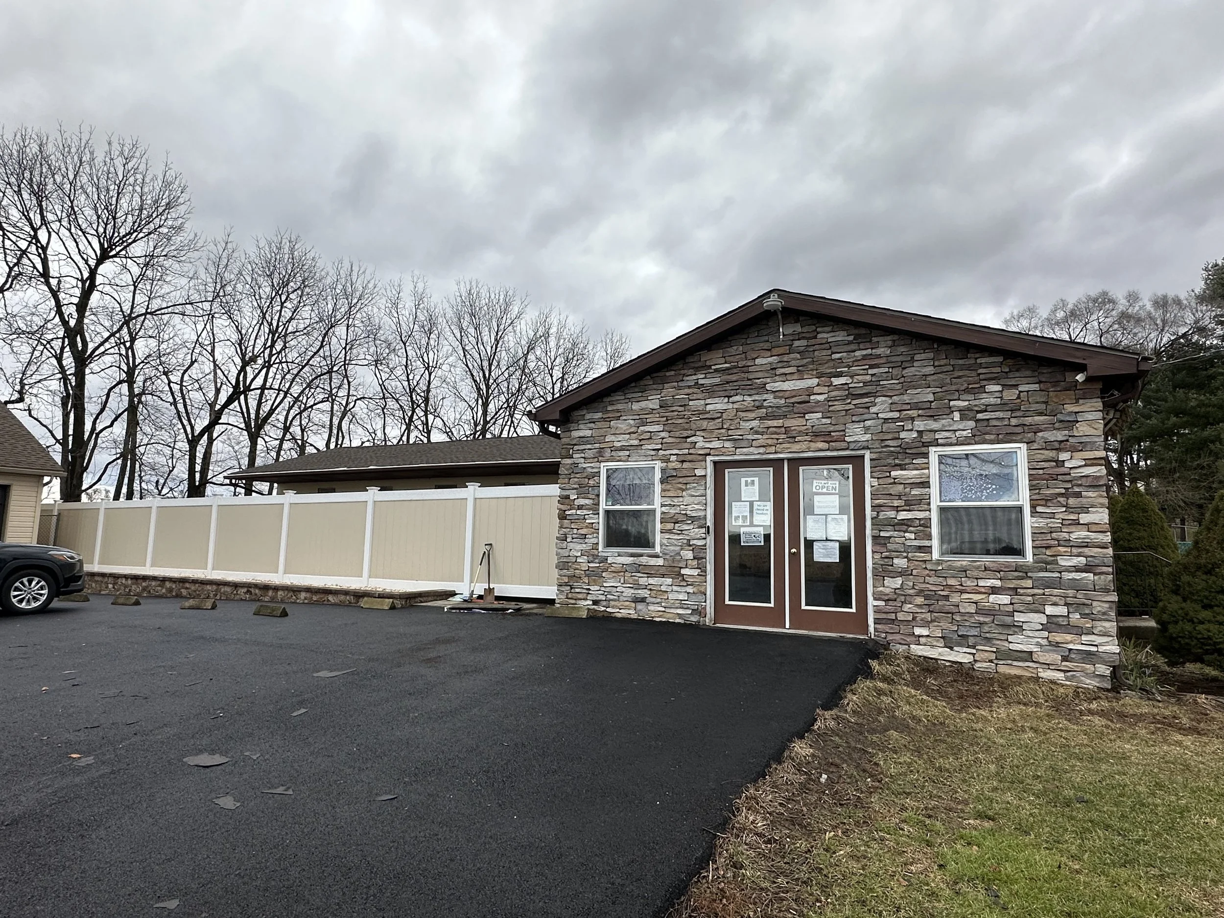 About Us — Mountain View Kennels Luxury Dog Hotel