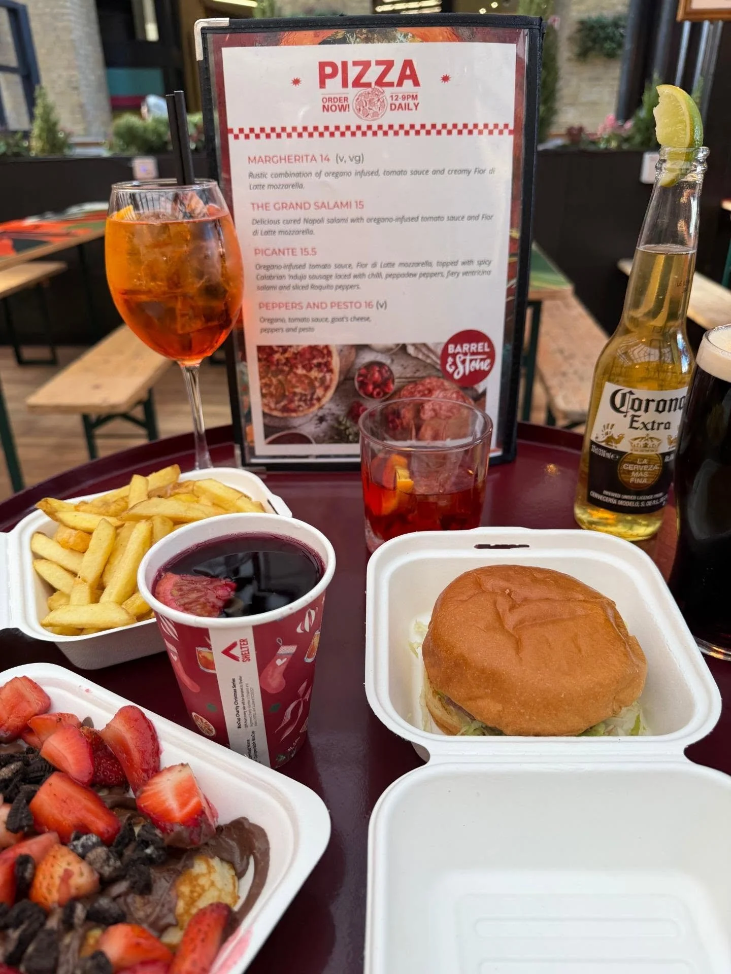 Thirsty Thursday done right 🍻☀️
Sun&rsquo;s out (again!) in London, so we&rsquo;re serving up good vibes, cold drinks, and all your favourites here at Hays on the River. Who&rsquo;s joining us? 😎🍔🍹

#thirstythursday #londonsunshine #HaysOnTheRive