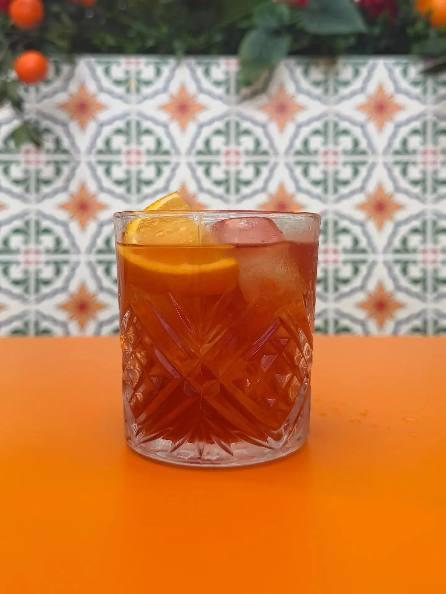 NEW 🍊 Sevilla Negroni; a bold Spanish take on an Italian icon. The bittersweet complexity of a classic Negroni is infused with sun-ripened orange notes from Tanqueray Sevilla, delivering a rich, warming cocktail with a vibrant Mediterranean twist.

